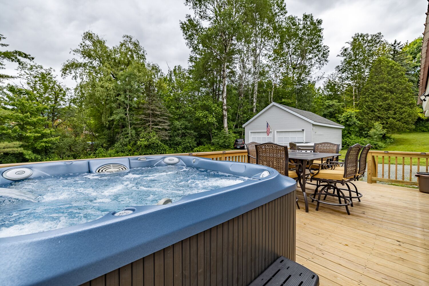Mountain View Home with Hot Tub close to Santa’s Village