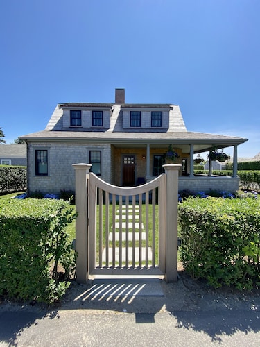 Brand New Luxury ACK Home in Town w/ Heated Pool & Outdoor Shower!