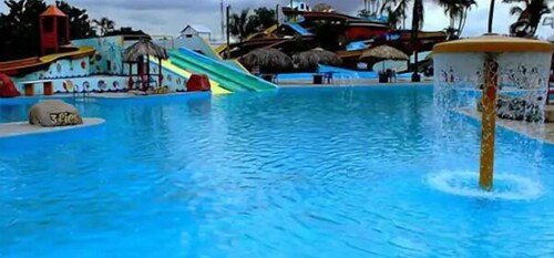 Full Apt 12 min to Airport Beach Aquarium Aquapark