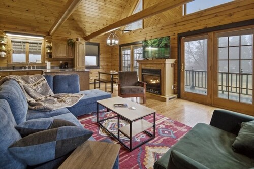 Cabin near Finger Lakes & Ithaca with Firepit and Patio