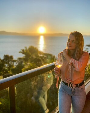 Presidential Room, Hot Tub, Ocean View | Balcony view - Refúgio do Cacupé (Florianópolis)