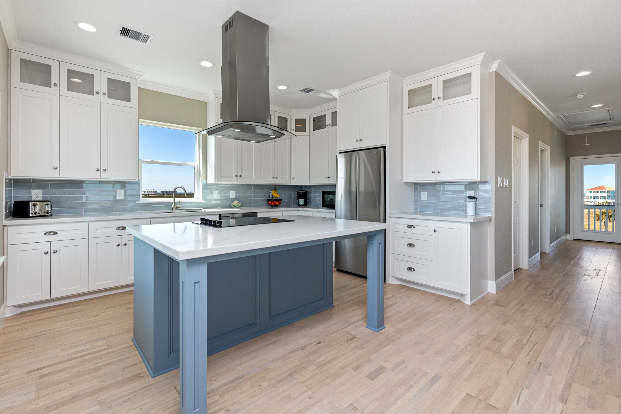 BEACH HOME- NEW 2022, OCEAN & BAY VIEWS