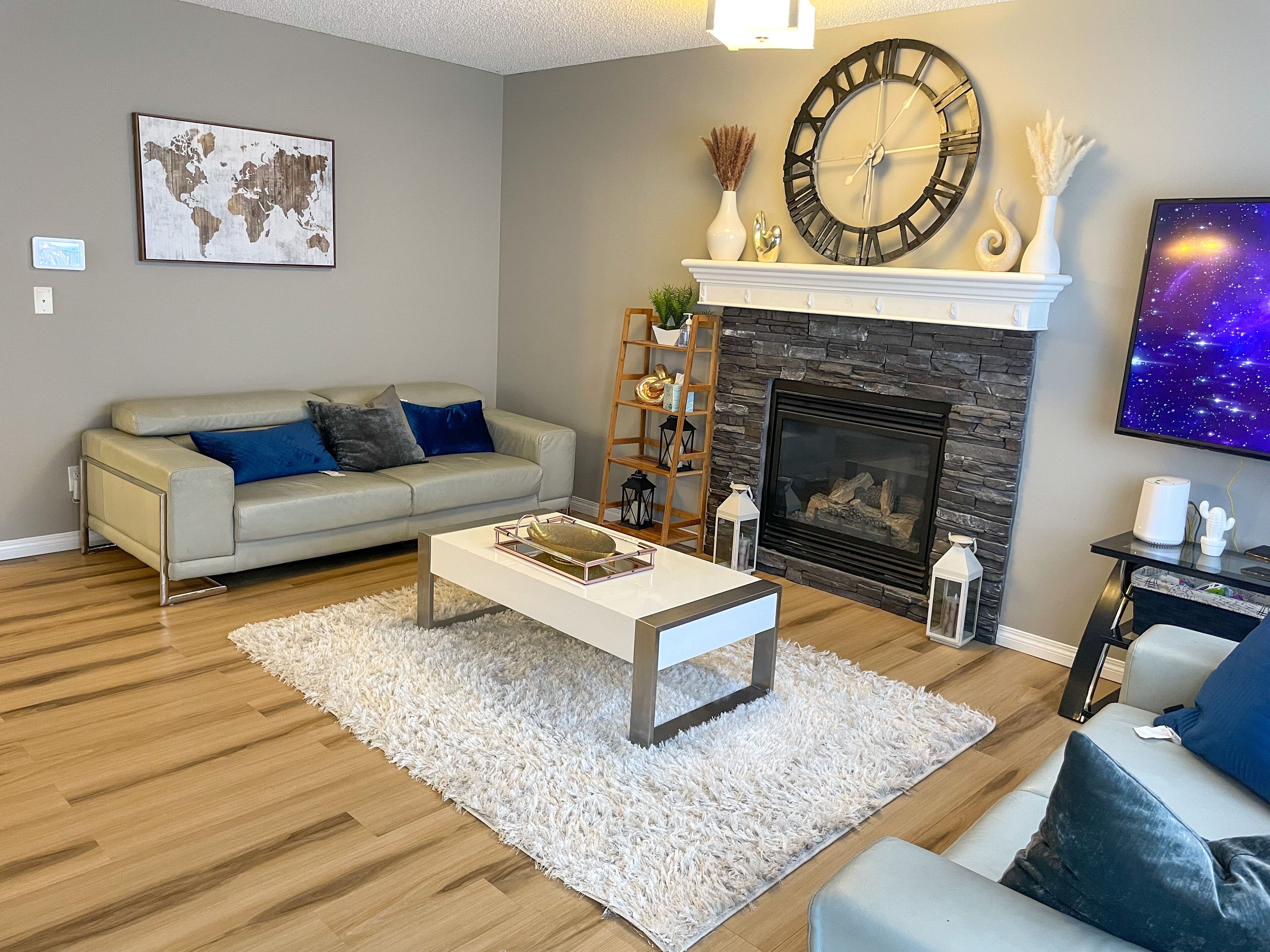 Stylish family/dog frdly 3BD home w/wifi/10k channels