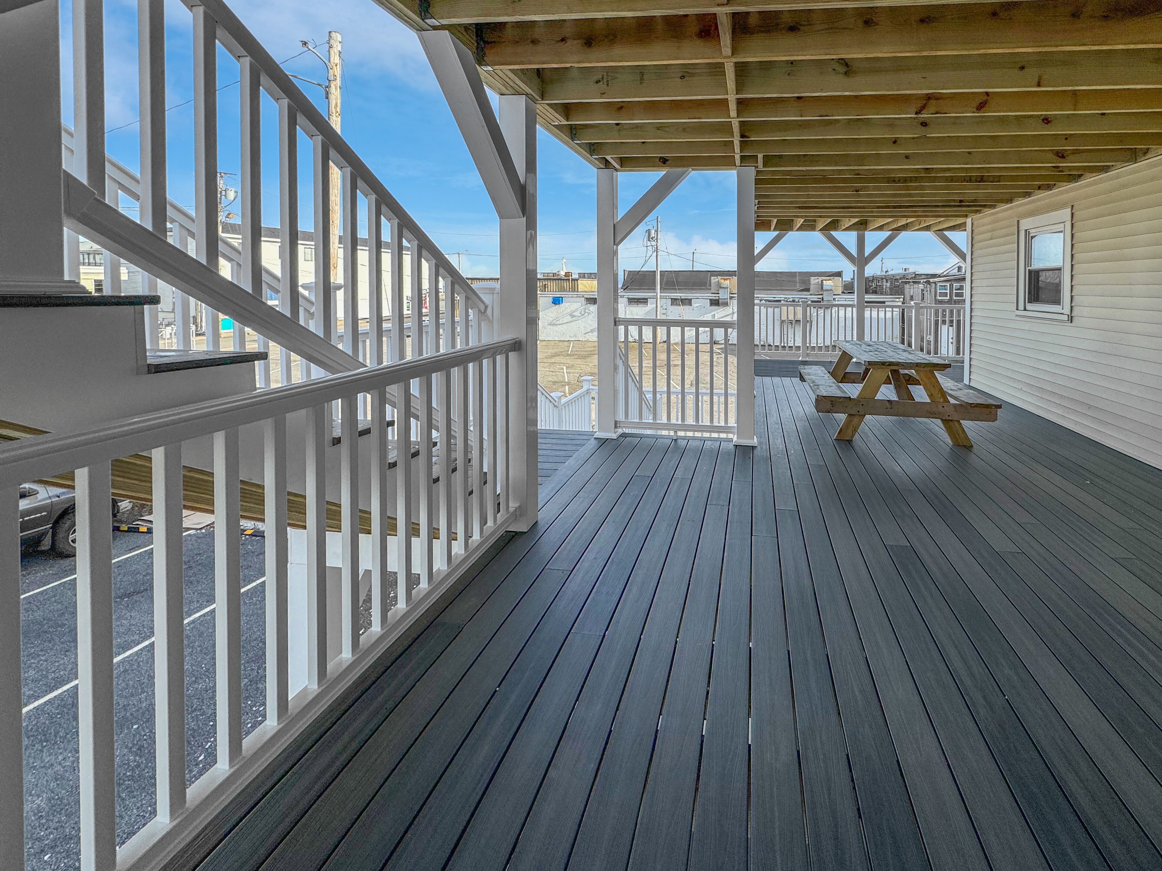 Long View Suite, 1 Bedroom | Truy cập Internet không dây miễn phí, bộ trải giường 