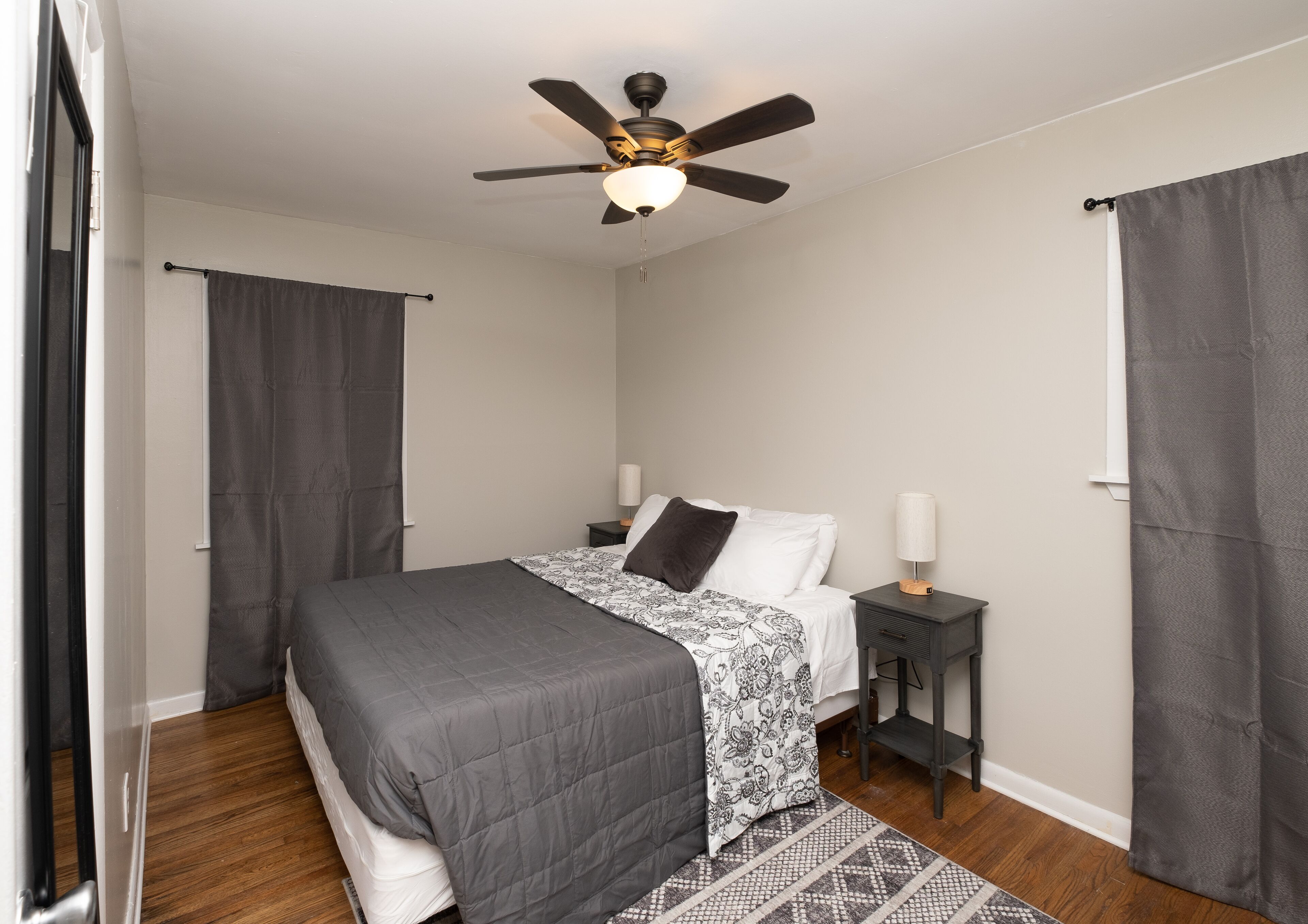 Pets Stay Free! 3 Bedroom Ranch*South Huntsville* Fully Fenced Yard