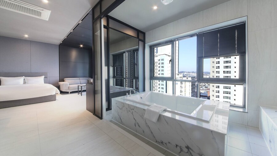 Busan station city hotel