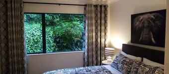 Gulf Harbour Guest House Apartment