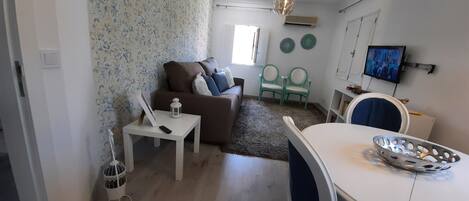 تلفزيون، كُتُب