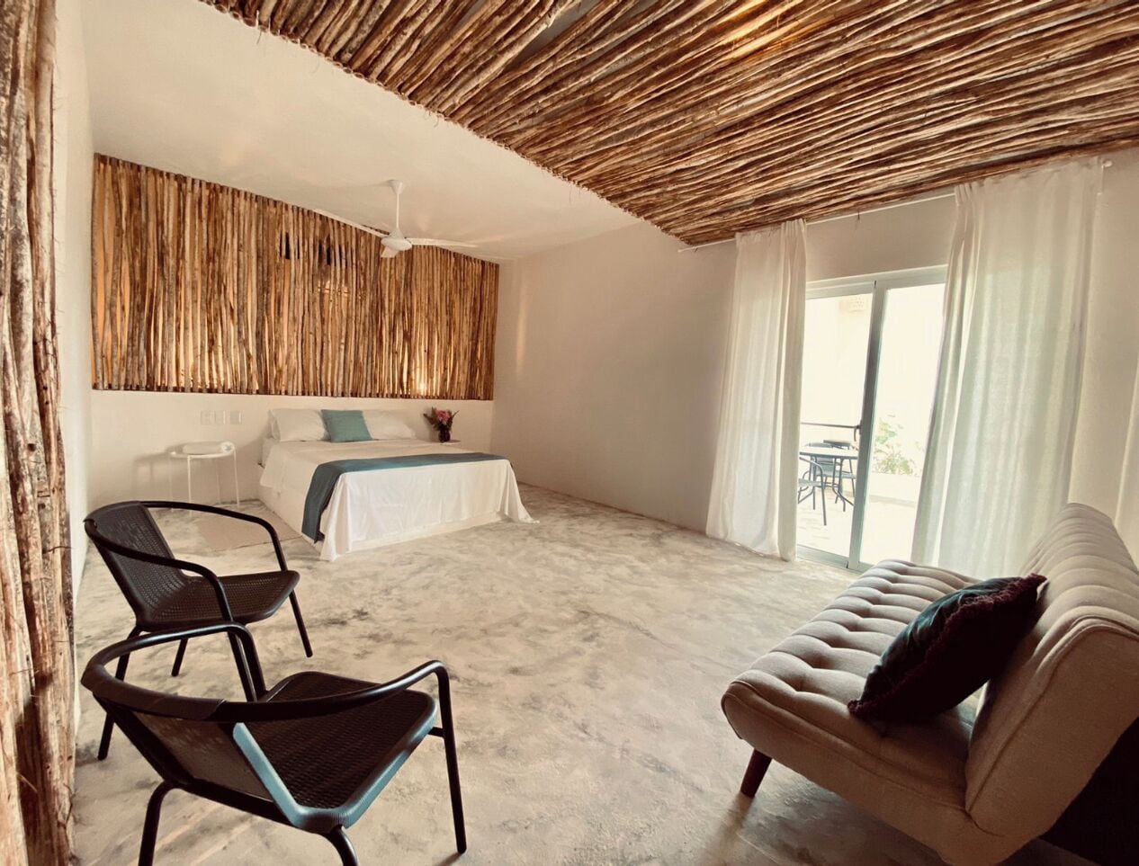 4 bedrooms, free WiFi, bed sheets