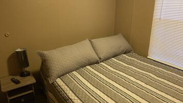 2 bedrooms, free WiFi, bed sheets