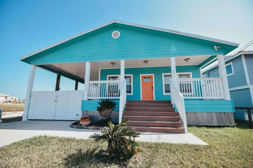 BEACH BUMgalow - Pet Friendly