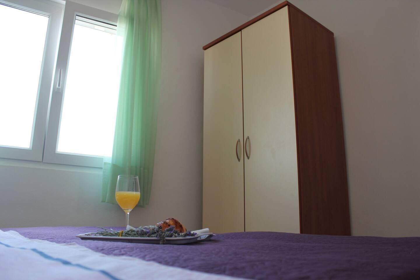 2 camere, accesso a Internet, lenzuola
