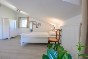 1 habitación y ropa de cama 