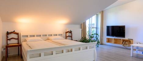 1 غرفة نوم وملاءات أسرّة