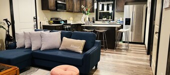 Sweet condo 3 bedroom near MSU, downtown Bozeman 