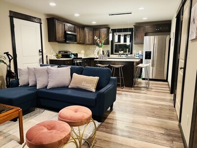 Sweet condo 3 bedroom near MSU, downtown Bozeman 