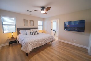 6 habitaciones, tabla de planchar con plancha y wifi gratis 