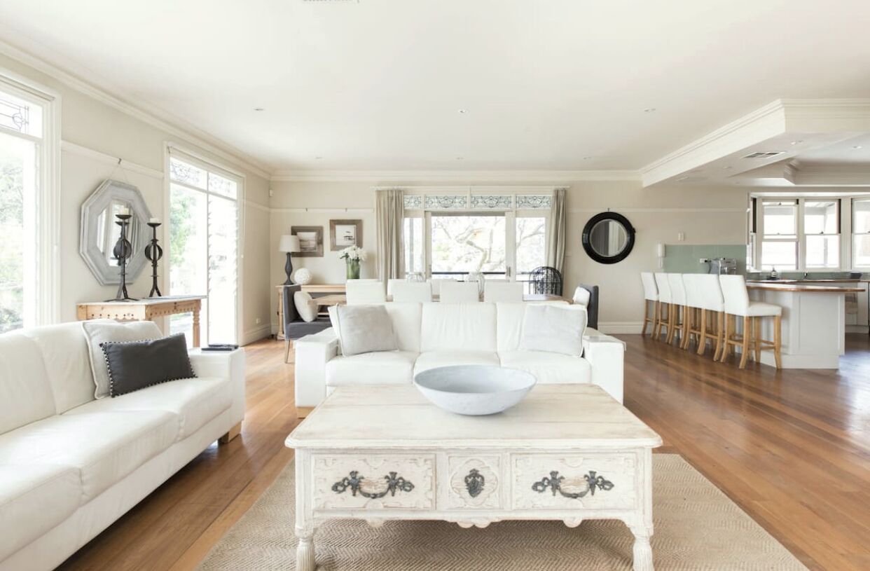 Hamptons Home Perfect for Weddings  & Hens & Family retreats  Coastal trek stay