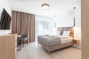 1 bedroom, desk, iron/ironing board, free WiFi