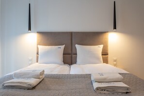 1 chambre, bureau, fer et planche à repasser, Wi-Fi gratuit