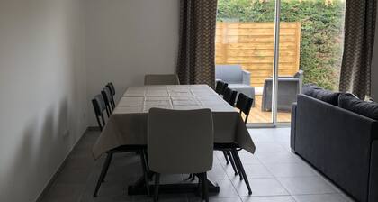 Le Teich : Recent 4 bedroom house
