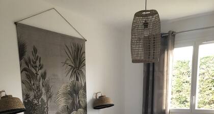 Le Teich : Recent 4 bedroom house