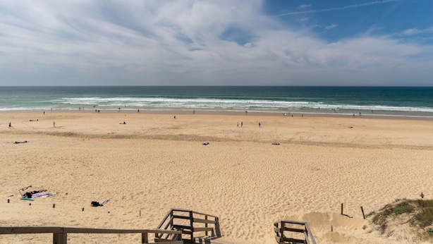 Beach - Apartment with ocean view, balcony, and all comforts, in Mimizan for 6 people (Mimizan)