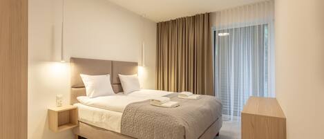 1 chambre, fer et planche Ă repasser, Wi-Fi gratuit, draps fournis