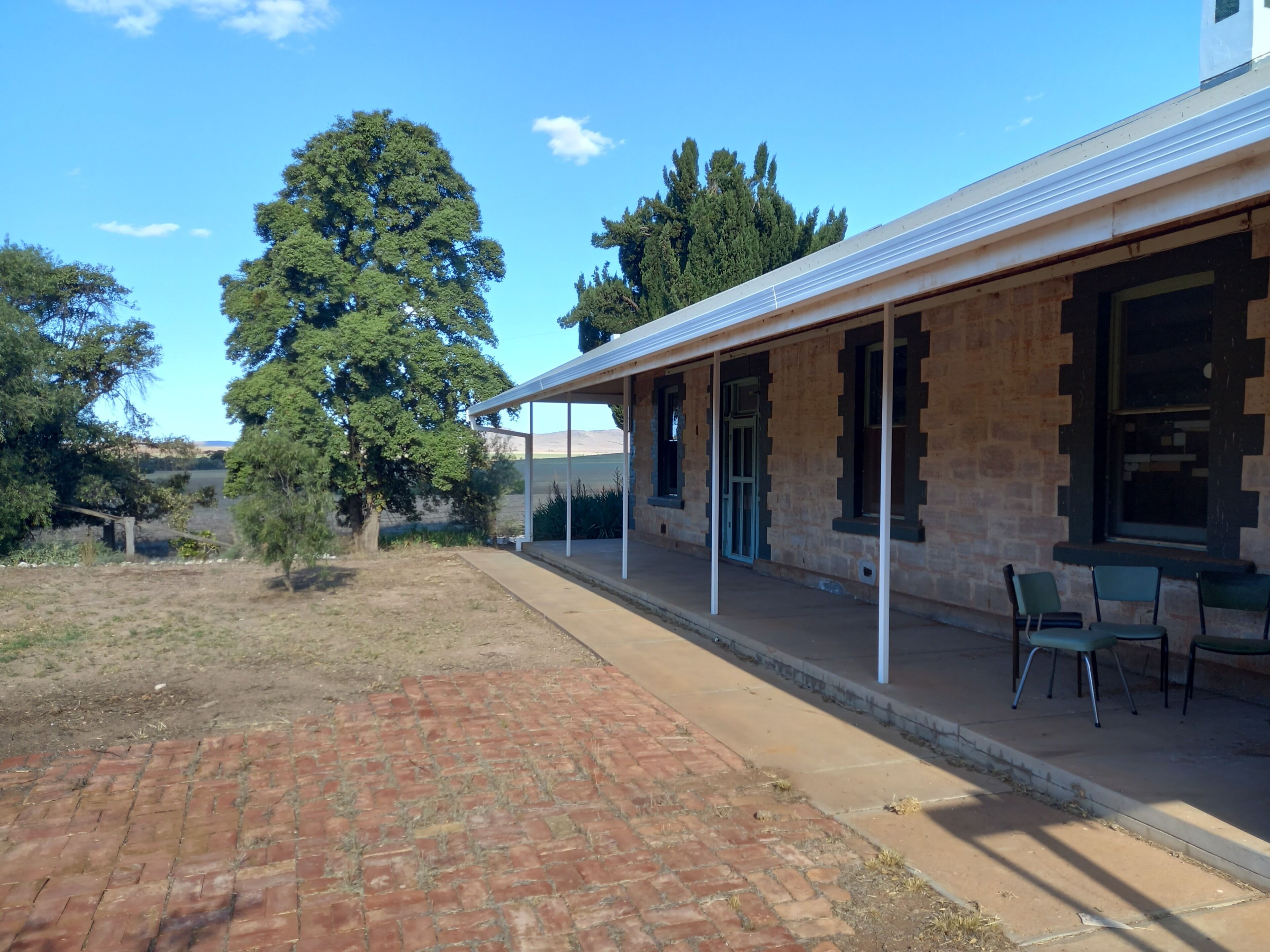 PRIVATE, REMOTE, SECLUDED COUNTRY HOMESTEAD - BOOLEROO CENTRE