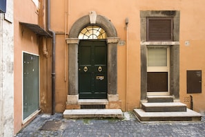 Exterior detail - Piazza di Spagna Cozy Nest (Roma)