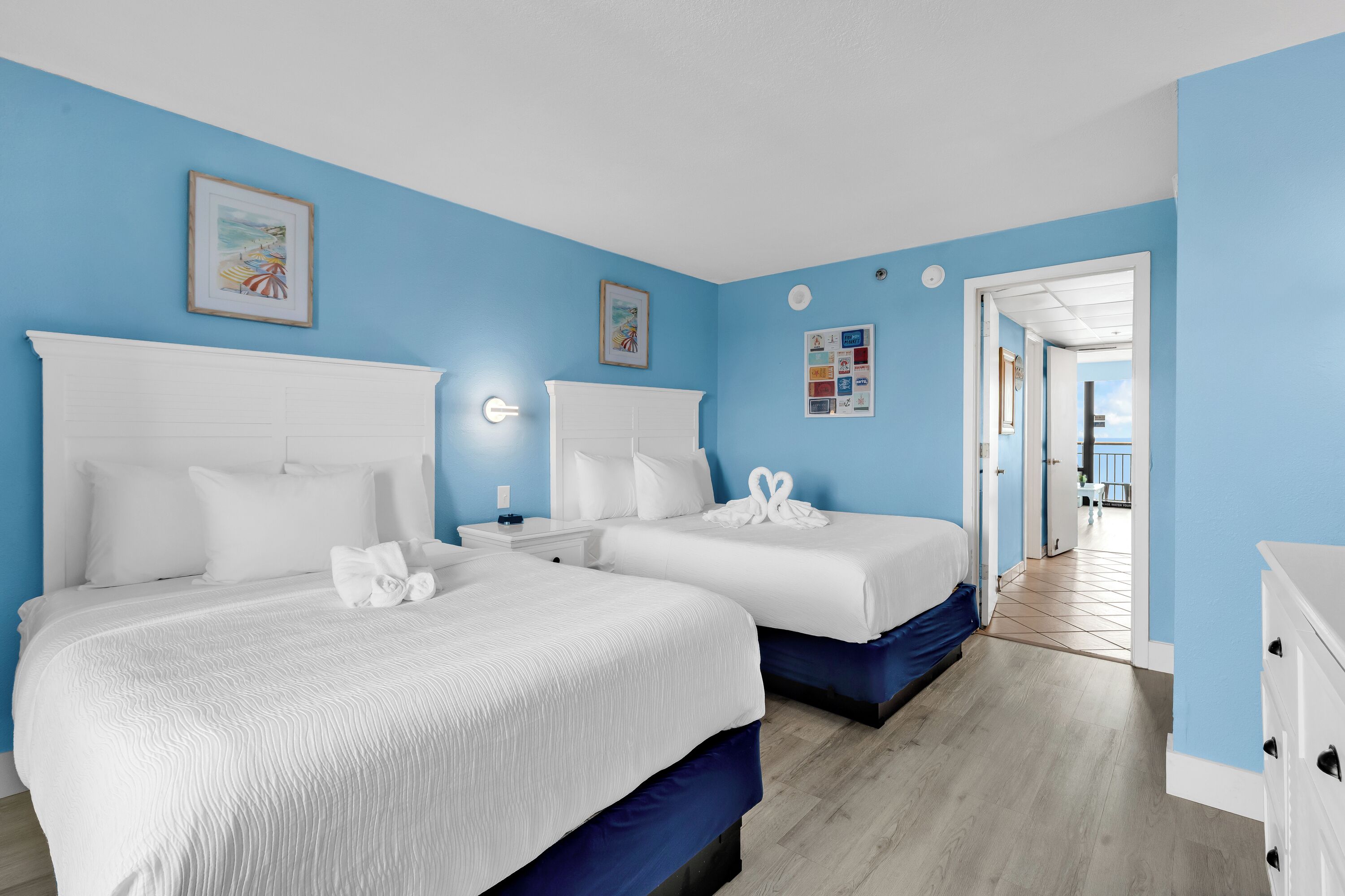 Family Condo, 1 Bedroom, Balcony, Beach View