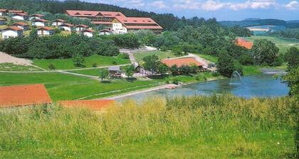 FeWo RHÖN-ANTIK" mit Kaminofen und Terasse zum Grillen.