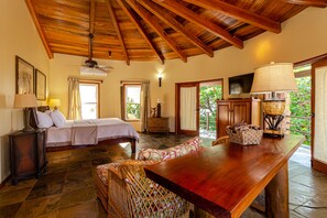 9 bedrooms, iron/ironing board, travel cot, WiFi - Two Luxury Villas, 9 Bedrooms, Sleeps 16 Guests, 2 Pools, Highly Rated (San Pedro)