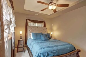 5 bedrooms, WiFi, bed sheets - Turkey Ridge Lodge - just outside of Deadwood! (Sturgis)