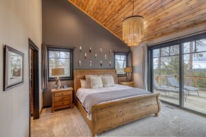 5 bedrooms, WiFi, bed sheets - Happy Hour Hideaway - Mountaintop views! (Lead)
