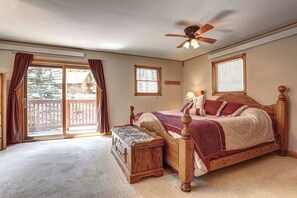 3 slaapkamers, een strijkplank/strijkijzer, wifi, beddengoed