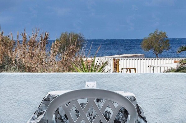 Exterior - Elia (Patmos)