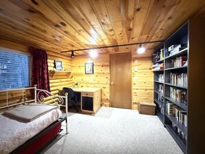 3 slaapkamers, een bureau, een strijkplank/strijkijzer, gratis wifi