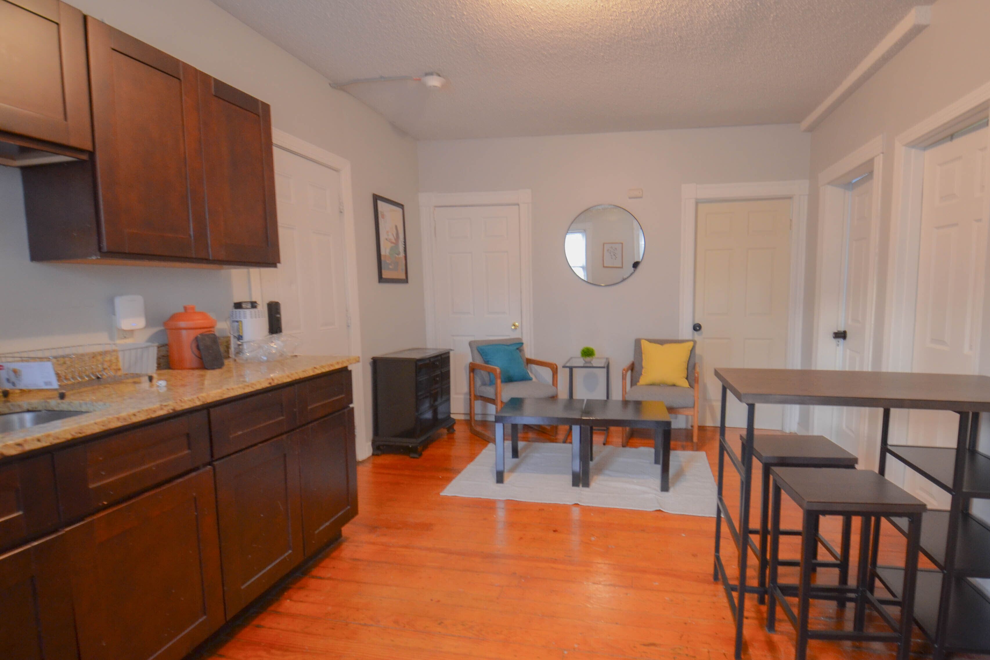 Basic Apartment | Private kitchen | Full-size fridge, microwave, dishwasher, cookware/dishes/utensils