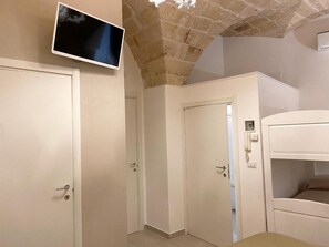 1 Schlafzimmer, Bügeleisen/Bügelbrett, kostenloses WLAN