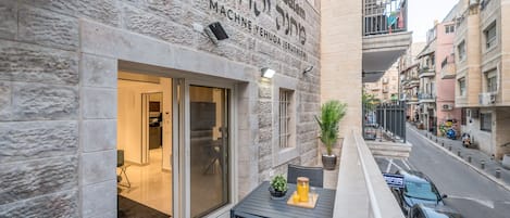 Design Room | Terrace/patio