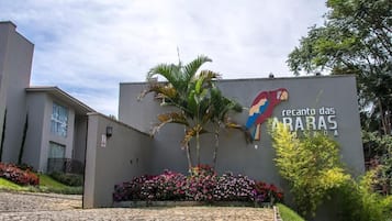 Bagian depan properti