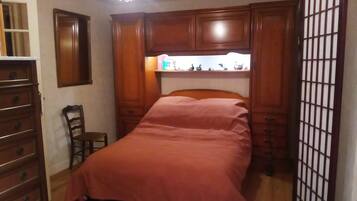 3 chambres, bureau, Wi-Fi gratuit, draps fournis