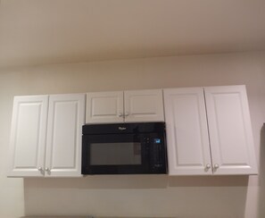 Microwave  - Nice & Unique! Near Atlanta International Airport (Fairburn)