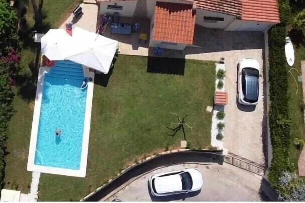 Villa with WiFi, airco and Private Pool in Beautiful Garden