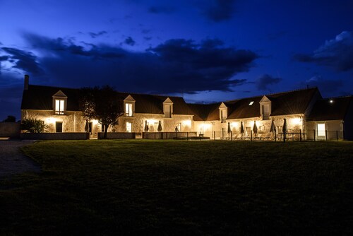 Spacious house, private pool, 10 to 19 p.