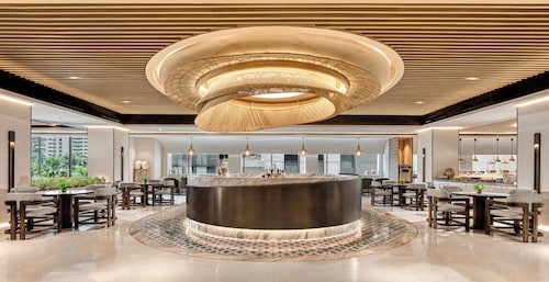 Mangkuluhur ARTOTEL SUITES