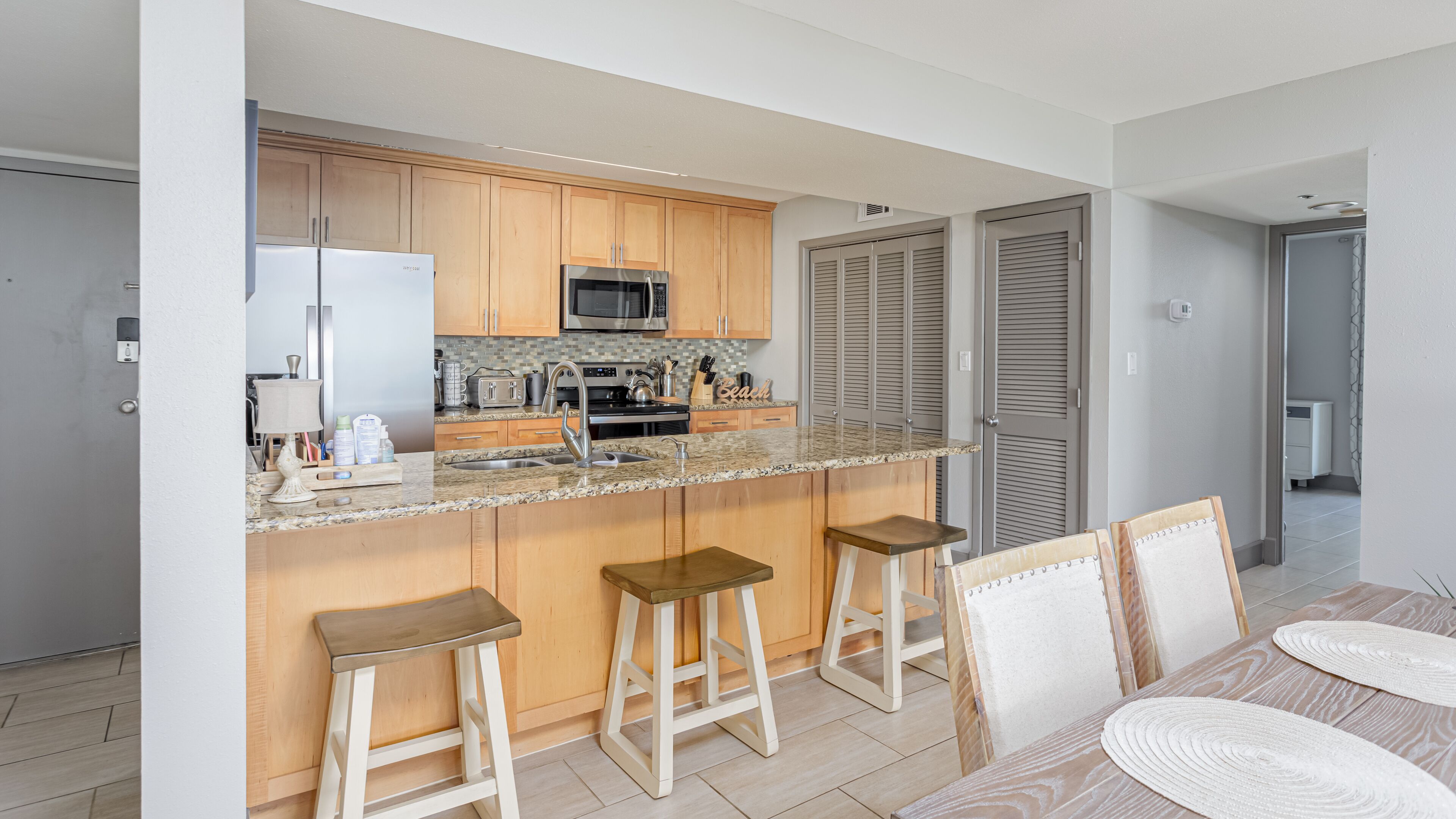 Updated 6th Floor Condo- Tristan Towers 6C