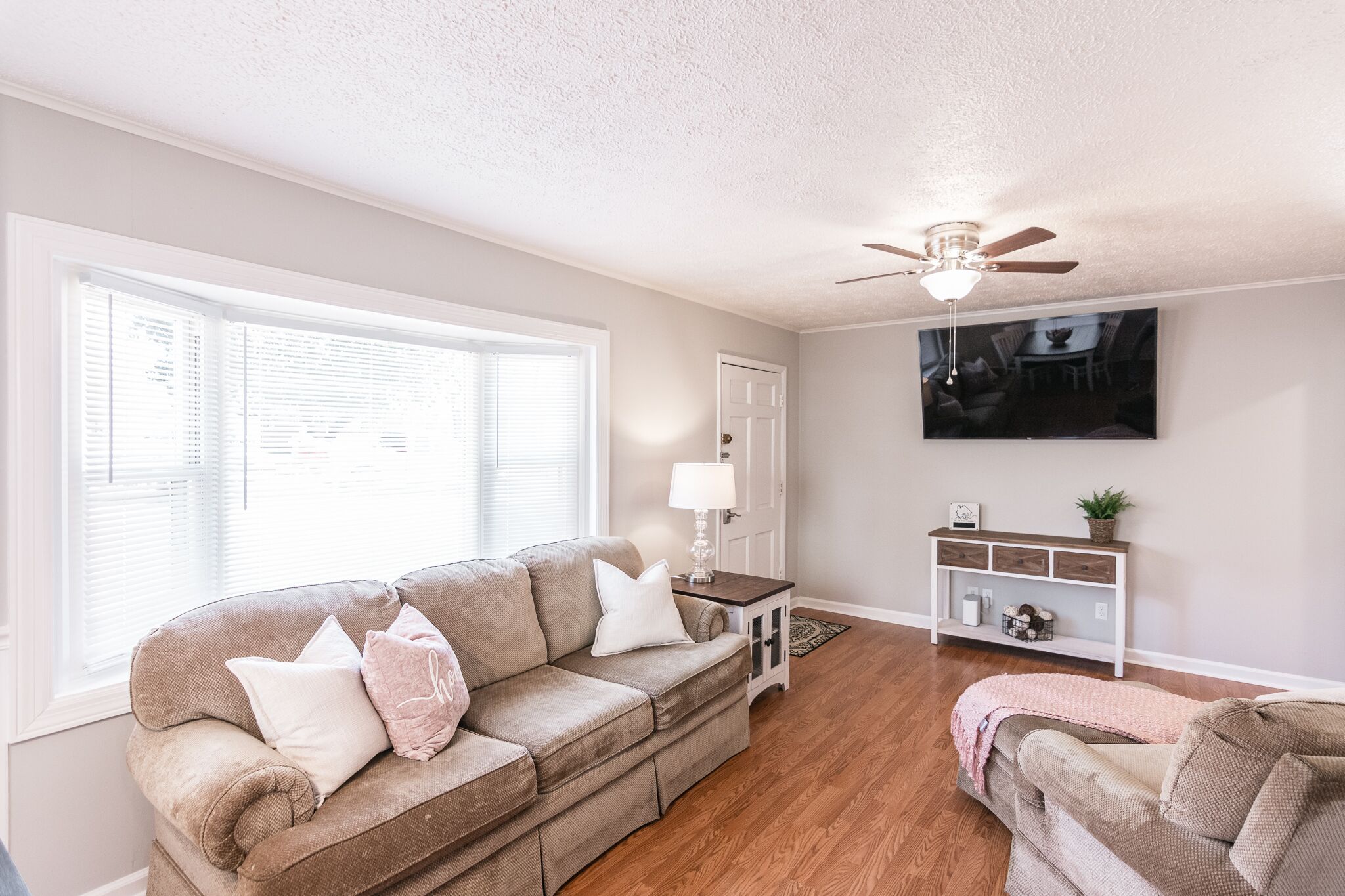 Cozy House in Gallatin City Limits