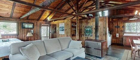 Fernseher, Stereoanlage